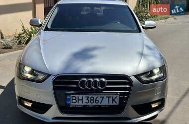 Седан Audi A4 2014 в 
