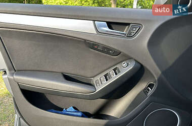Седан Audi A4 2015 в 
