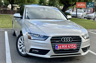Седан Audi A4 2014 в 