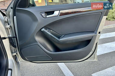Седан Audi A4 2014 в 