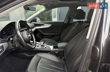 Седан Audi A4 2017 в 
