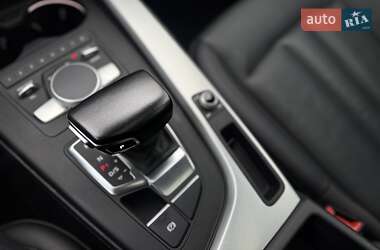 Седан Audi A4 2017 в 