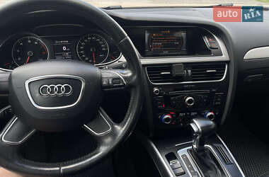 Седан Audi A4 2012 в 