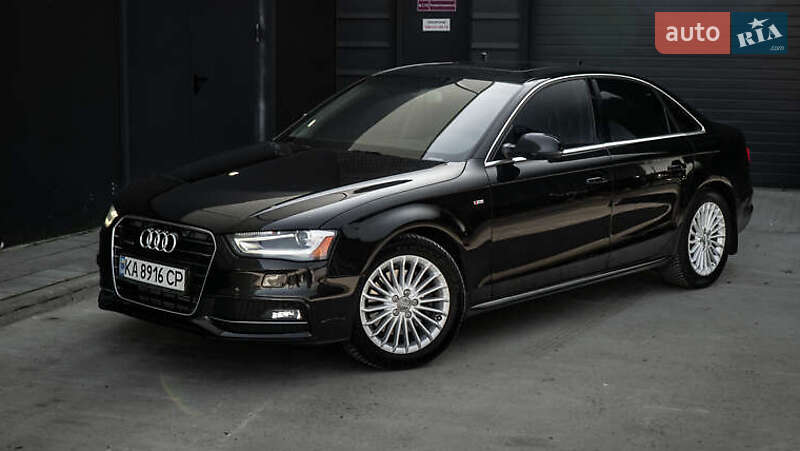 Седан Audi A4 2015 в 