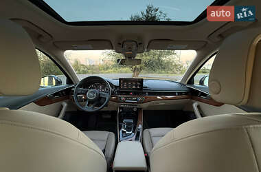 Седан Audi A4 2020 в 
