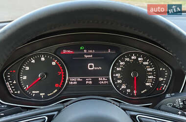 Седан Audi A4 2020 в 