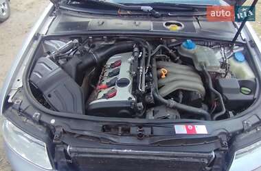 Седан Audi A4 2001 в 