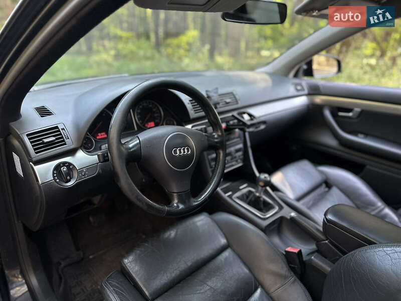 Универсал Audi A4 2003 в Дымере
