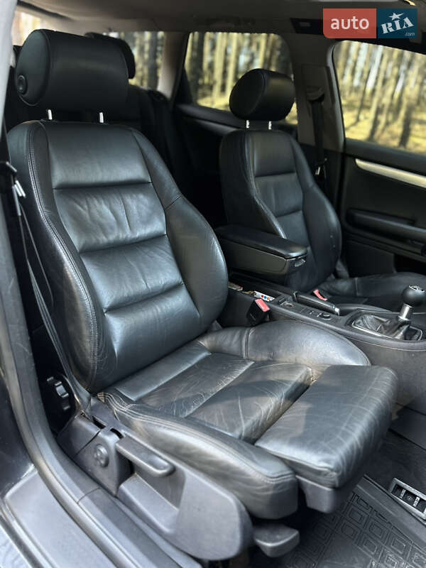 Универсал Audi A4 2003 в Дымере