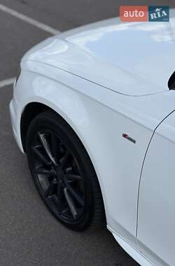 Седан Audi A4 2013 в 