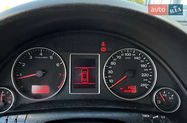 Седан Audi A4 2005 в 