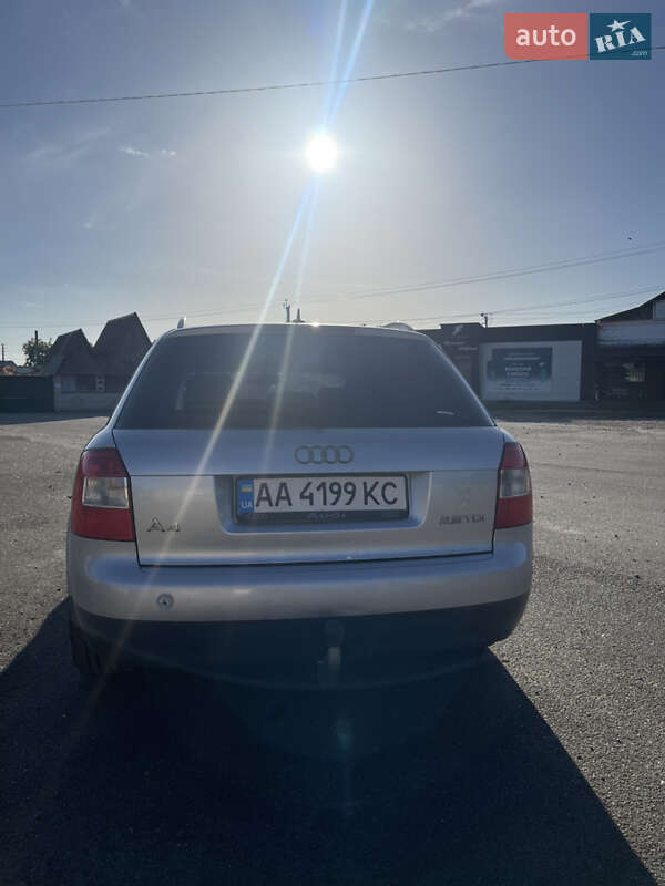 Універсал Audi A4 2003 в Києві