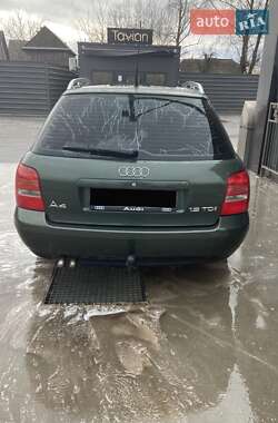 Универсал Audi A4 2000 в 