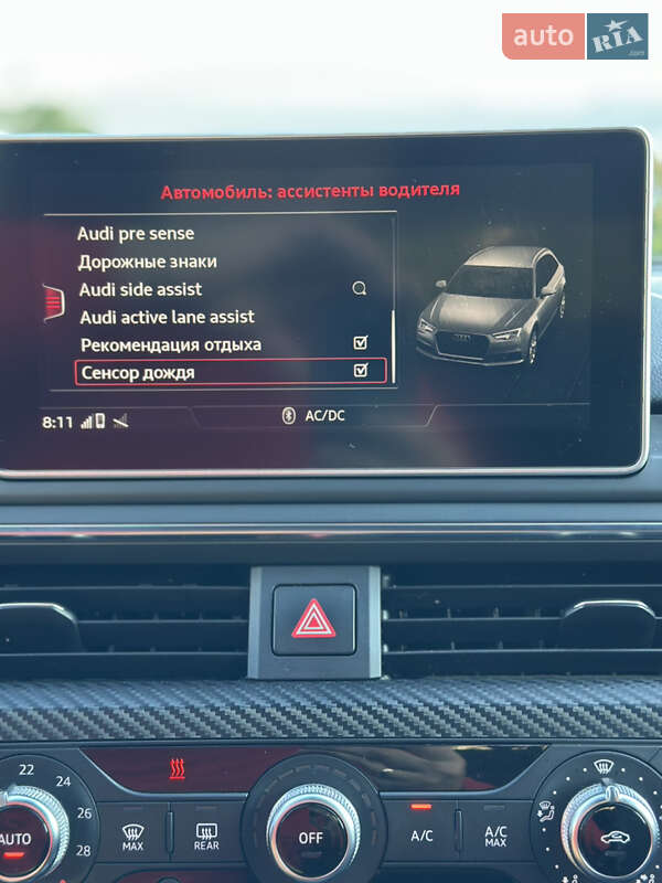 Универсал Audi A4 2016 в Киеве