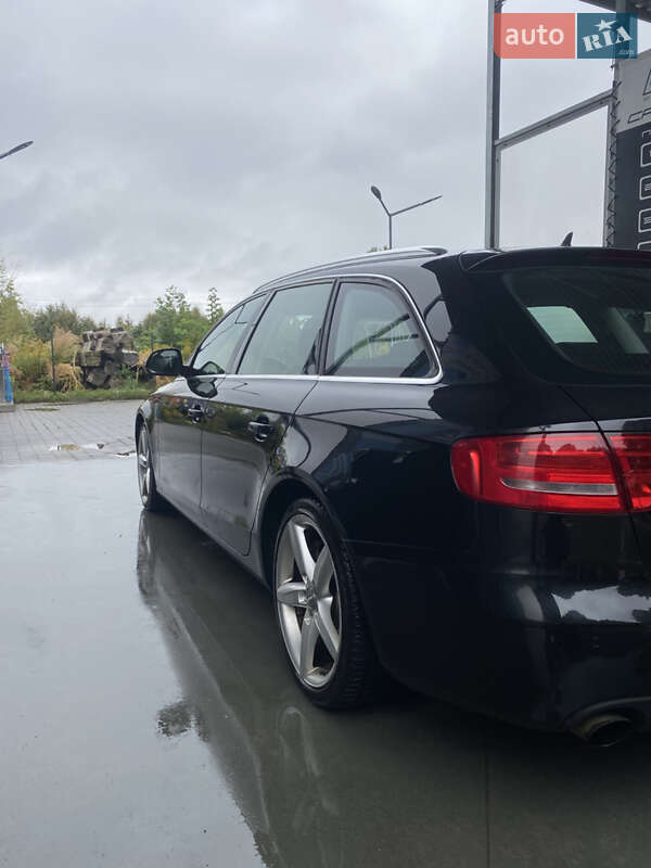 Универсал Audi A4 2009 в Луцке