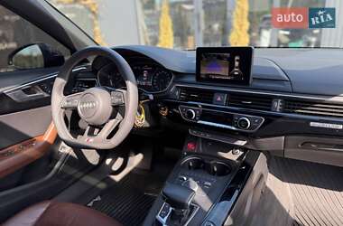 Седан Audi A4 2017 в 