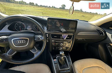 Седан Audi A4 2012 в 