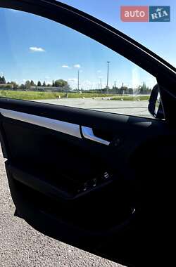 Седан Audi A4 2015 в 