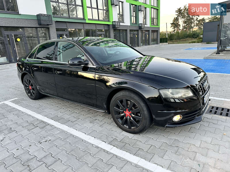 Седан Audi A4 2009 в Вараші