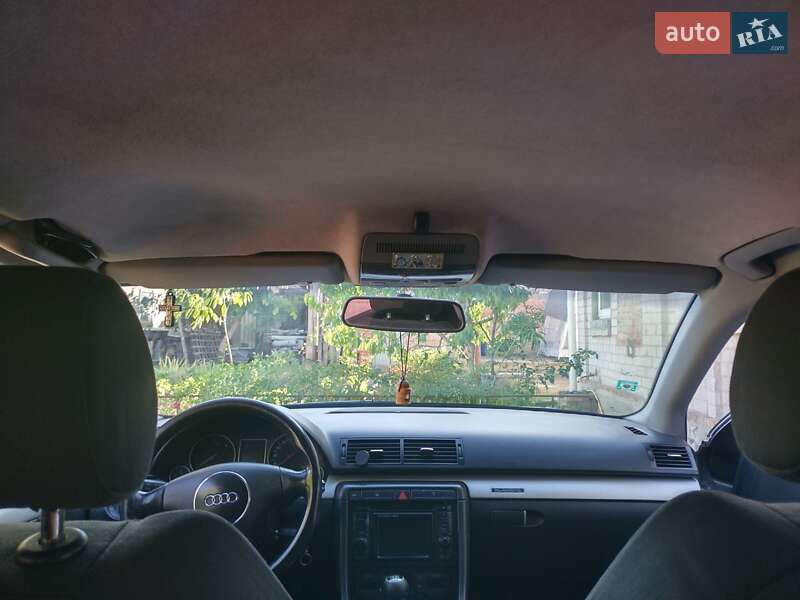 Седан Audi A4 2001 в Кременчуге