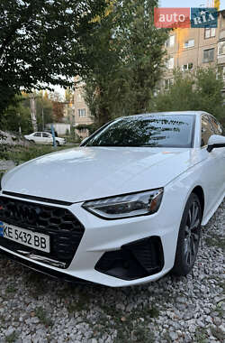 Седан Audi A4 2020 в Кривому Розі
