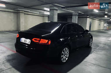 Седан Audi A4 2012 в 