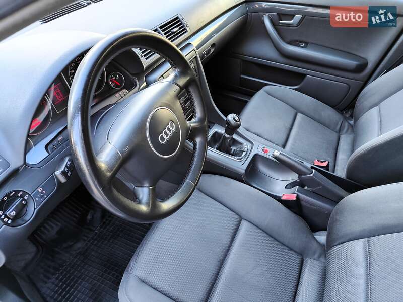 Универсал Audi A4 2004 в Киеве