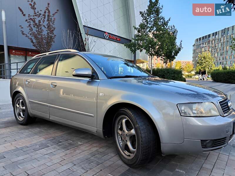 Универсал Audi A4 2004 в Киеве