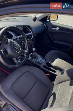 Седан Audi A4 2012 в 