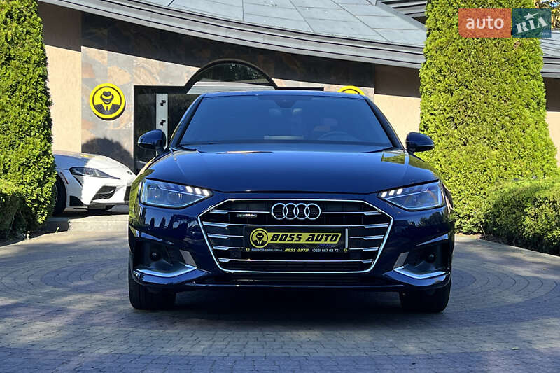 Седан Audi A4 2021 в Львове