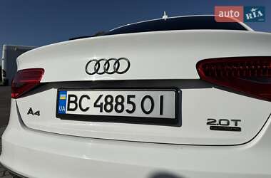 Седан Audi A4 2015 в 