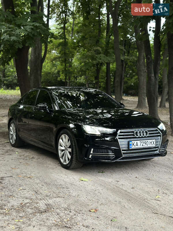 Седан Audi A4 2016 в Києві