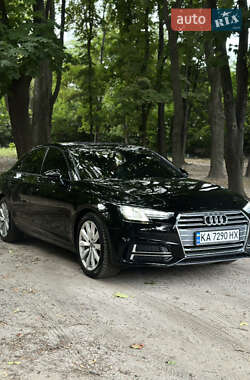 Седан Audi A4 2016 в 