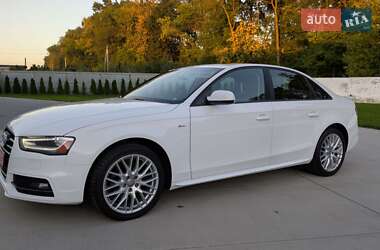 Седан Audi A4 2015 в 