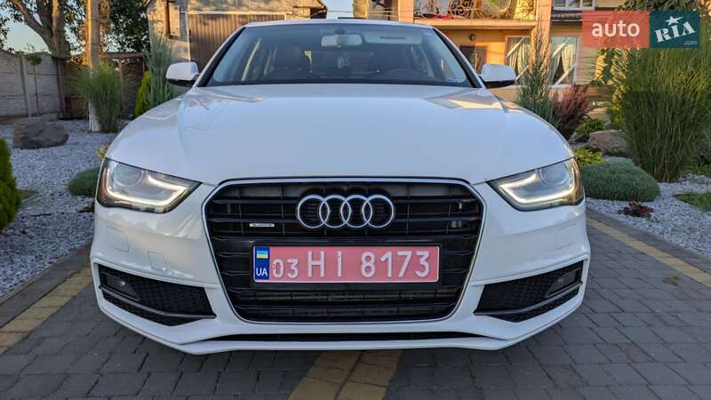 Седан Audi A4 2015 в Луцке