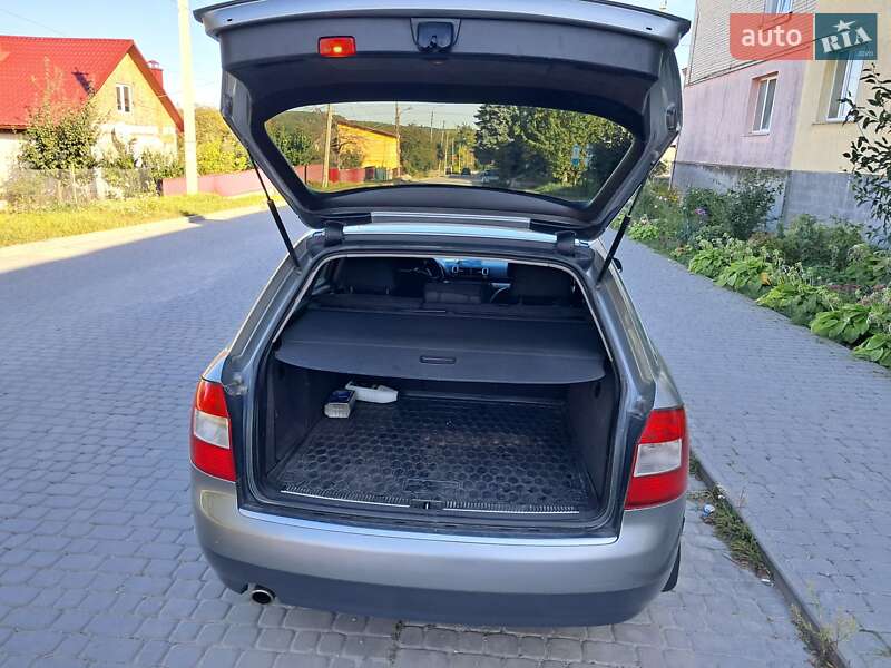 Универсал Audi A4 2001 в Чемеровцах