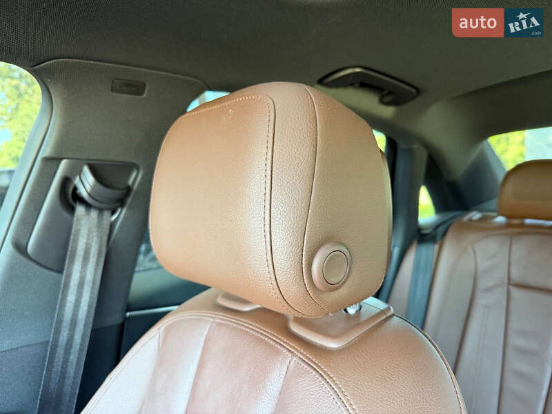 Седан Audi A4 2017 в Стрию