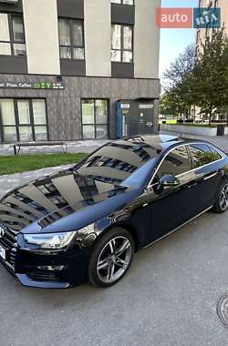 Седан Audi A4 2018 в 