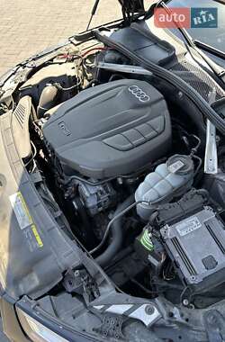 Седан Audi A4 2018 в 