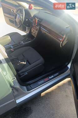 Седан Audi A4 2001 в 