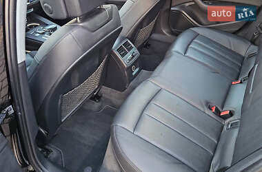 Седан Audi A4 2018 в 