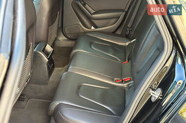 Седан Audi A4 2012 в 