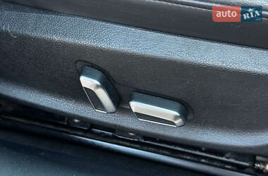 Седан Audi A4 2012 в 