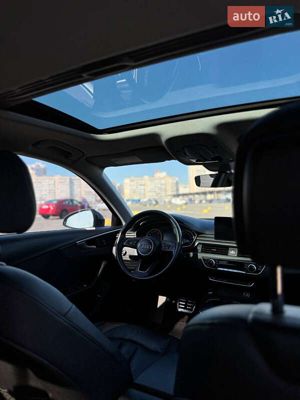 Седан Audi A4 2017 в Киеве