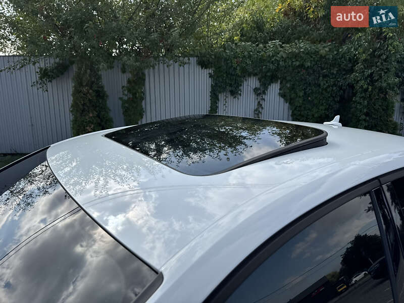 Седан Audi A4 2018 в Ивано-Франковске