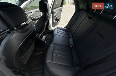 Седан Audi A4 2018 в 