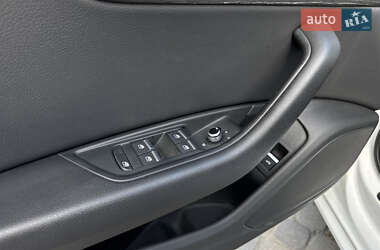 Седан Audi A4 2018 в 