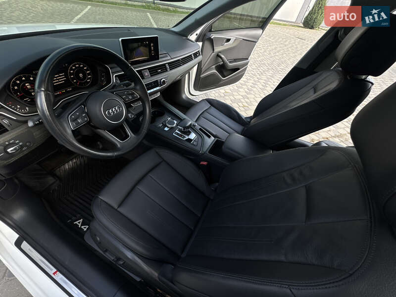 Седан Audi A4 2018 в Ивано-Франковске