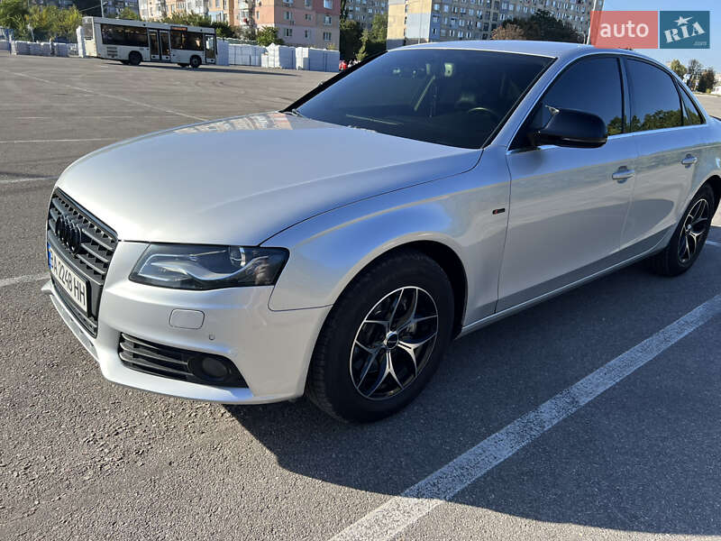 Седан Audi A4 2008 в Кропивницком