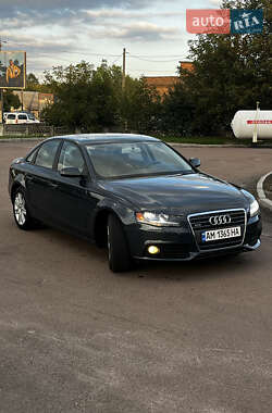 Седан Audi A4 2011 в 